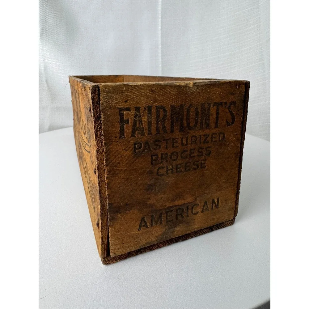 Vintage Fairmont's 5 LB Process Cheese Wooden Box American Cheese Advertising